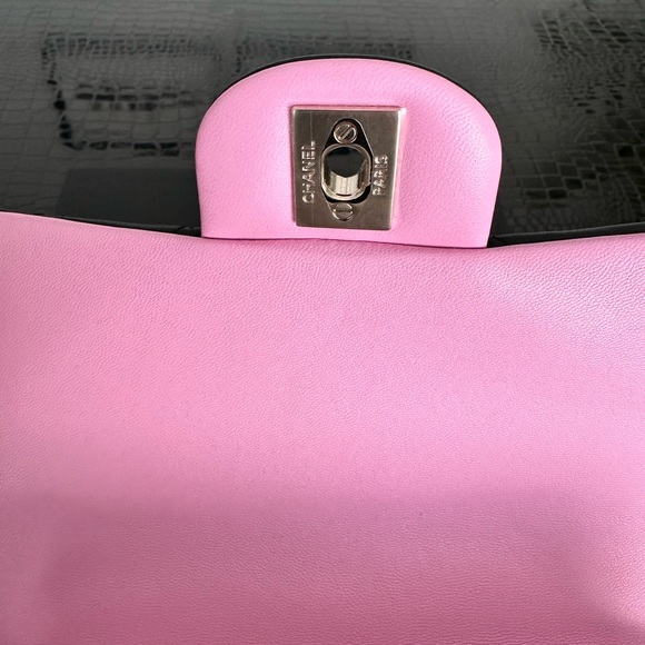 New 23P Chanel Mini Top Handle Rectangle Flap Black & Pink Bag Handbag 😍 - Picture 3 of 4